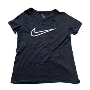 Nike t shirt scoop neck